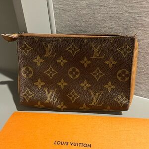 Louis Vuitton vintage monogram toiletry